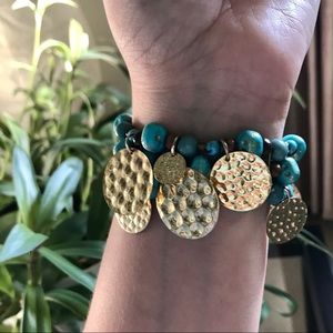 Jingle turquoise color bracelet
